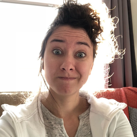 Meet your Posher, Rachel - Picture 7 of 8